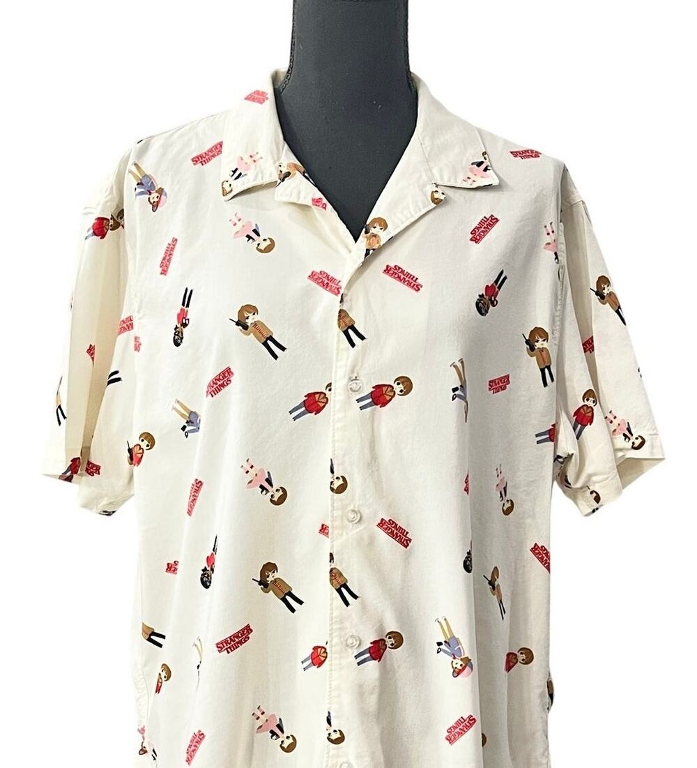 Netflix Stranger Things Button Short Sleeve Shirt L All Over Print Mens White